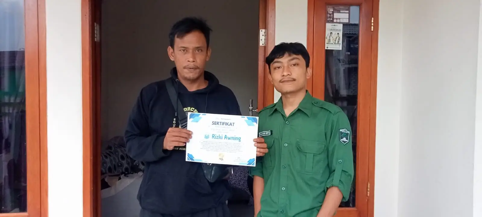 Penghargaan Web Developer kepada Rizki Awning